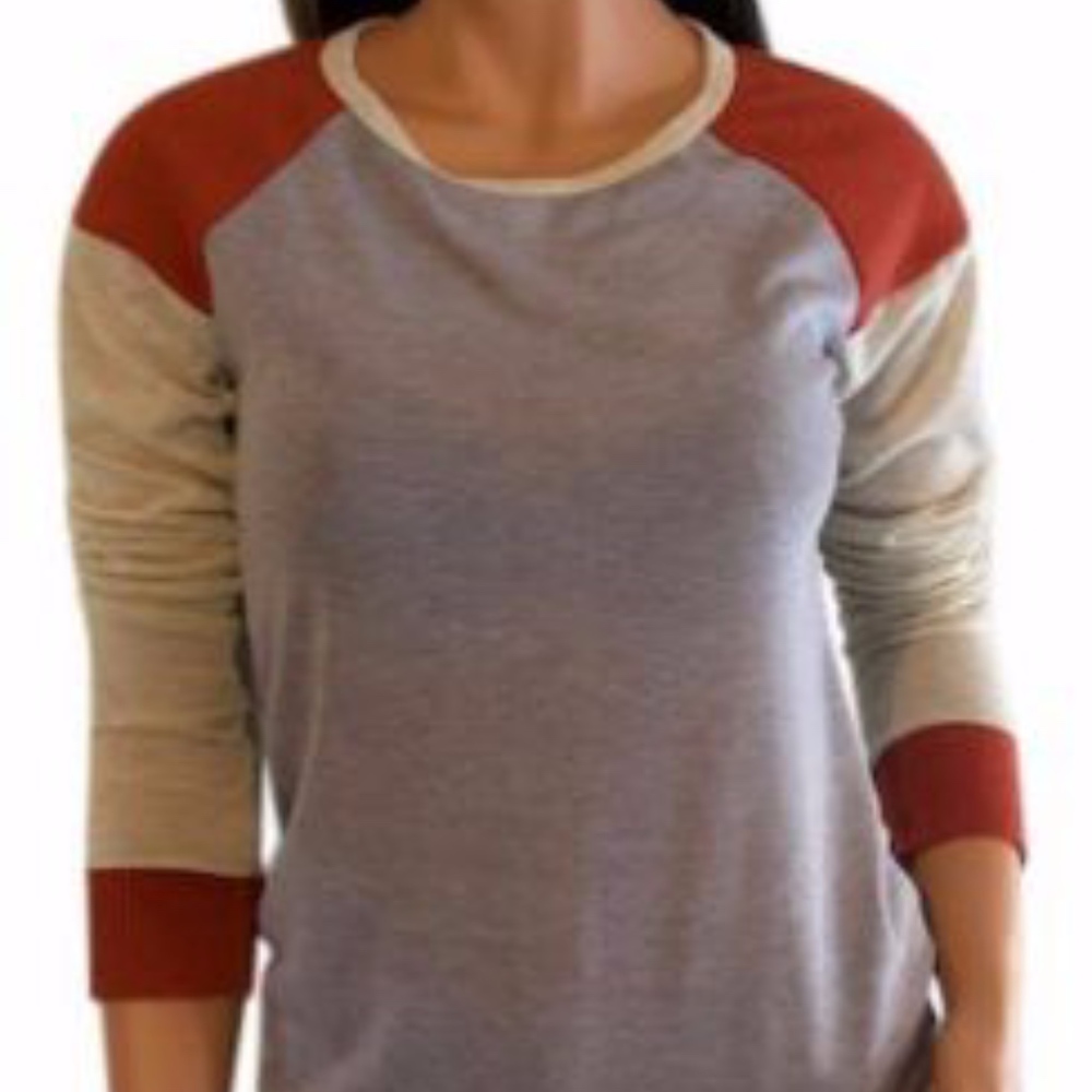 Light Gray Thin Long Sleeve Sweater Made in U.S.A